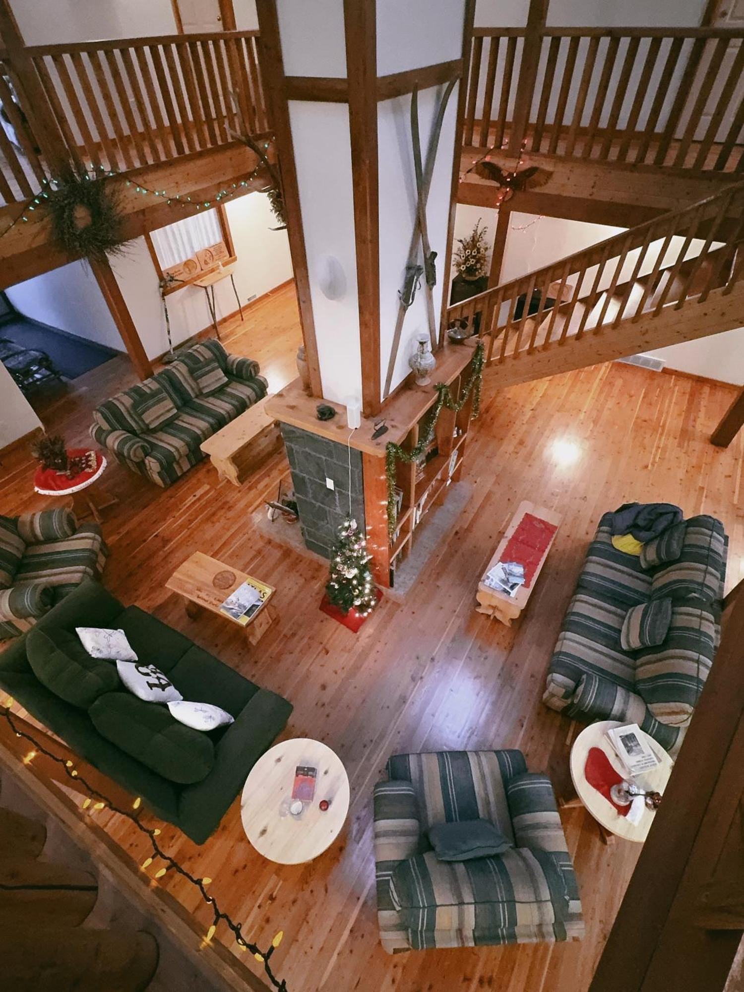 Alpine Meadows Lodge Голден Екстер'єр фото